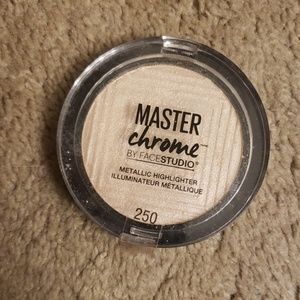 🍾3/$18Maybelline Master Chrome 250